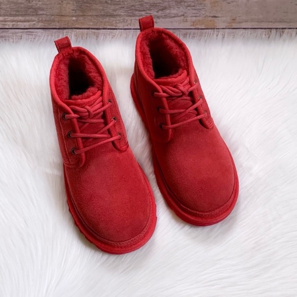 🔥♥️ UGG ✖️ Neumel Boots In Ribbon Red- NIB - Picture 2 of 7
